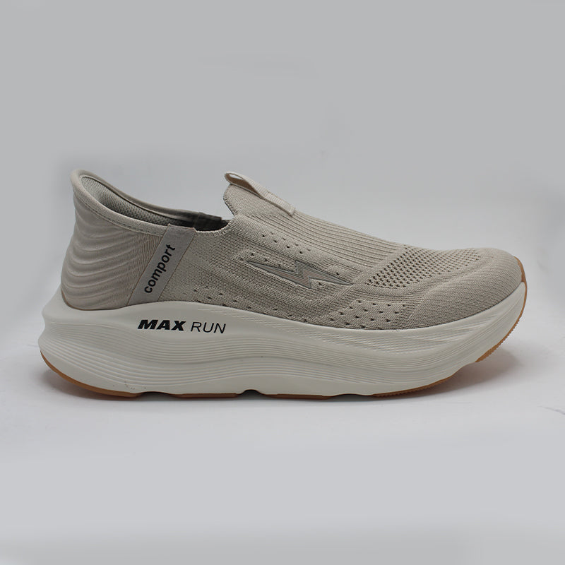 Max Run Pro-Knit Performance Slip-On