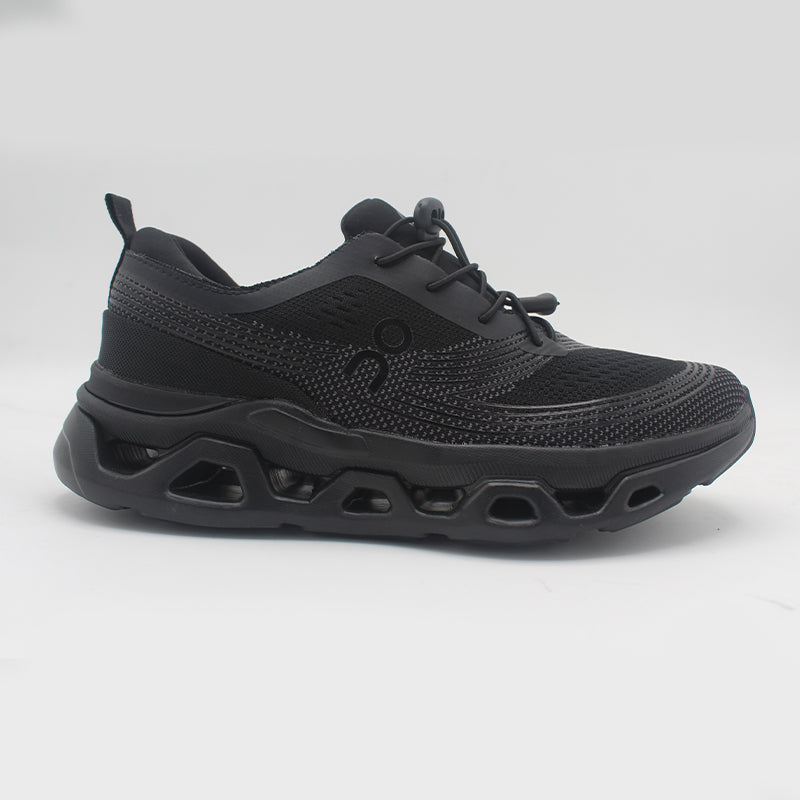 Vented-Pod Trail Runner with Toggle Lacing