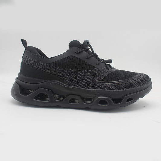 Vented-Pod Trail Runner with Toggle Lacing