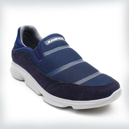 Jumper Lightweight Mesh Slip-On Trainer