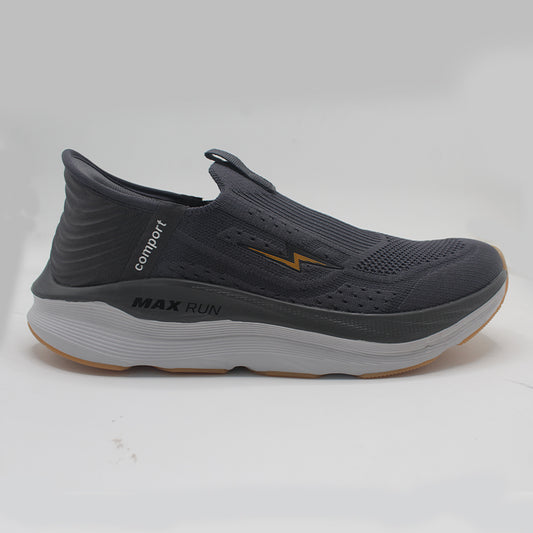 Max Run Pro-Knit Performance Slip-On
