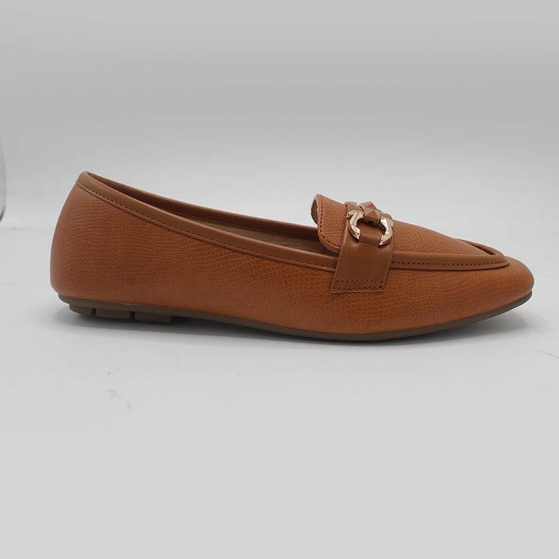 STEPLAR Minimalist Studded Buckle Flat