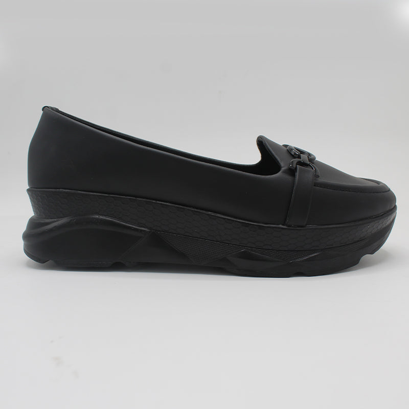 STEPLAR Monochromatic Platform Court Shoe