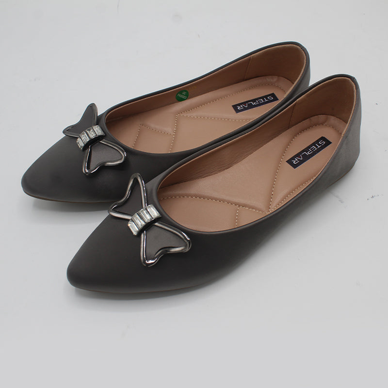 STEPLAR Denim-Look Pearl Chain Flat