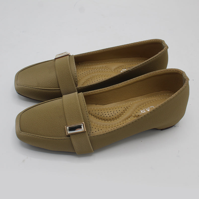 STEPLAR Squared-Toe Jewel Accent Flat